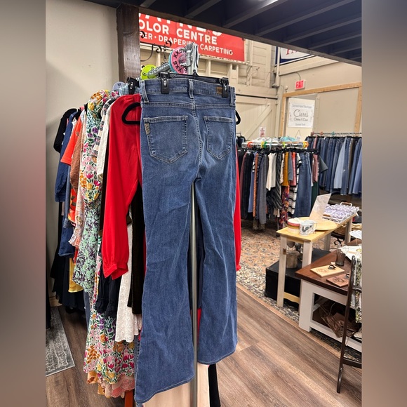 Paige jeans bell canyon high rise flared with light distressing size 27 - Picture 5 of 7